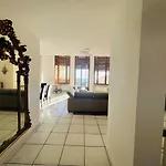 Апартаменти Devachan Luxury - *